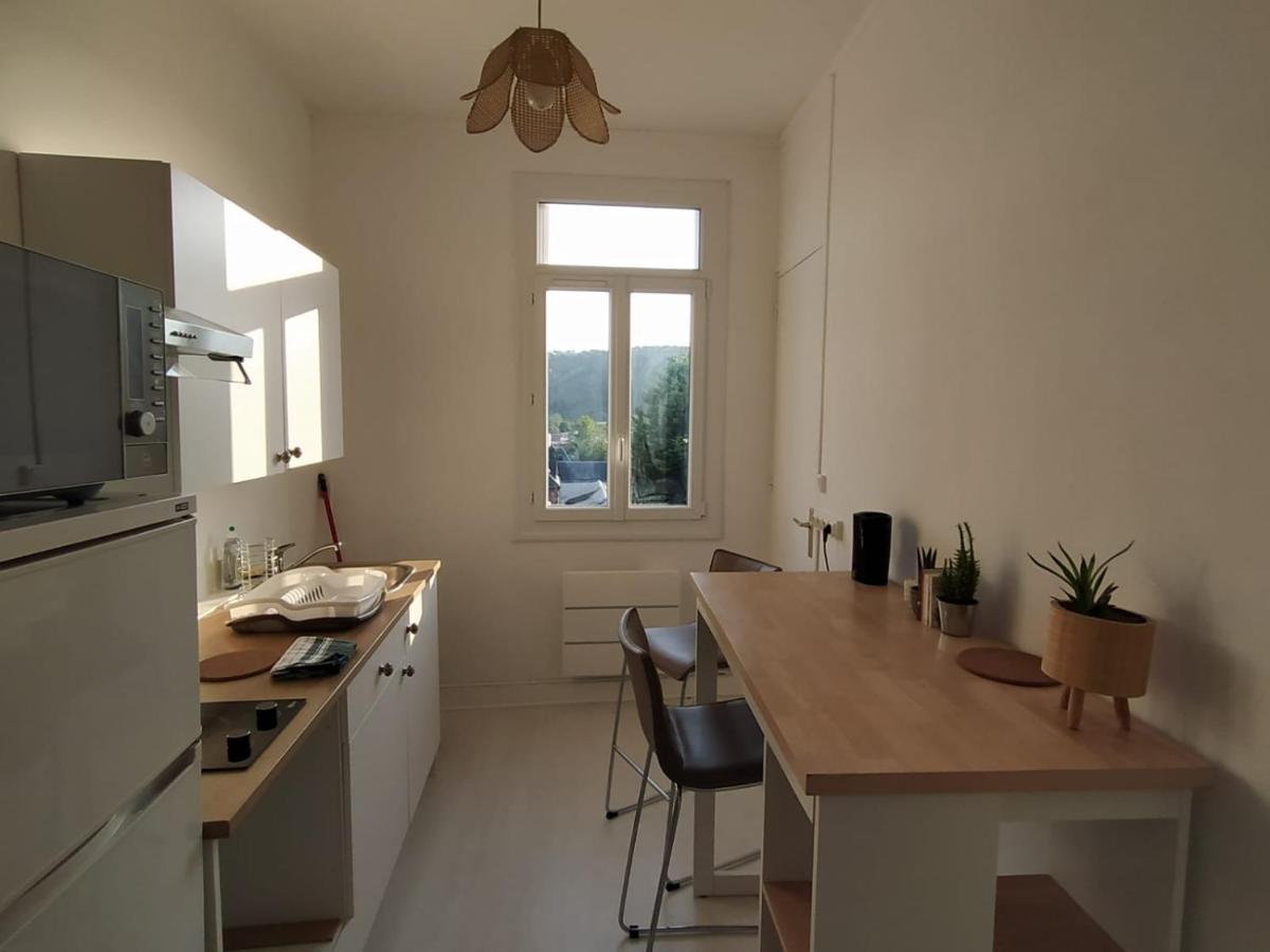 Апартаменты Le Nid Normand Avec Terrasse - Stationnement Facile Et Gratuit - 5 Min Seine Deville-les-Rouen Экстерьер фото