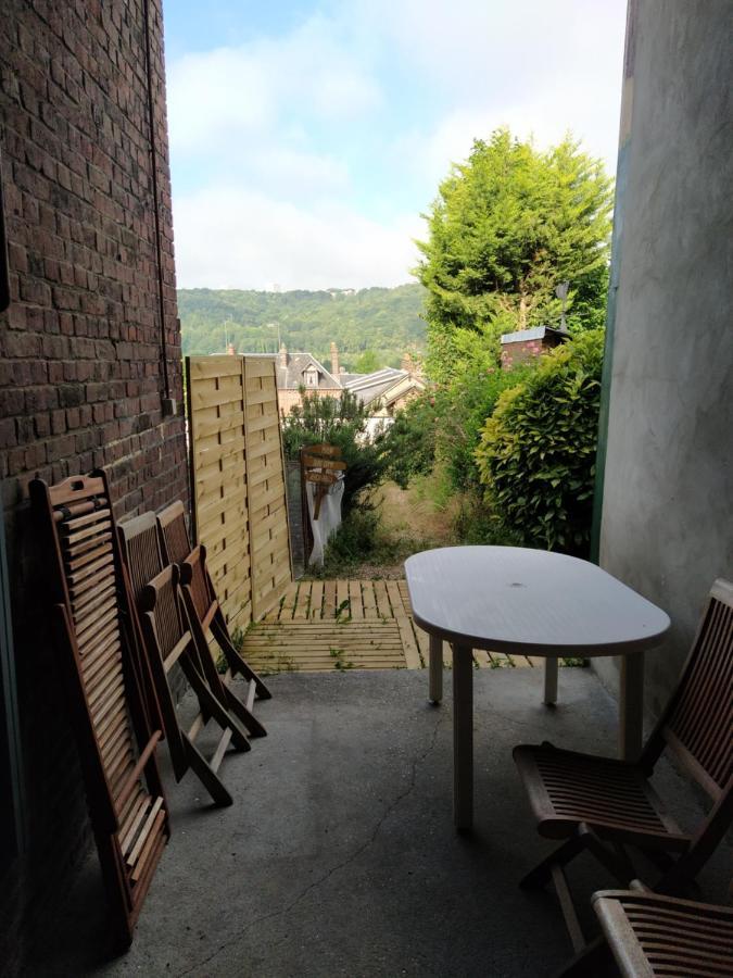 Апартаменты Le Nid Normand Avec Terrasse - Stationnement Facile Et Gratuit - 5 Min Seine Deville-les-Rouen Экстерьер фото